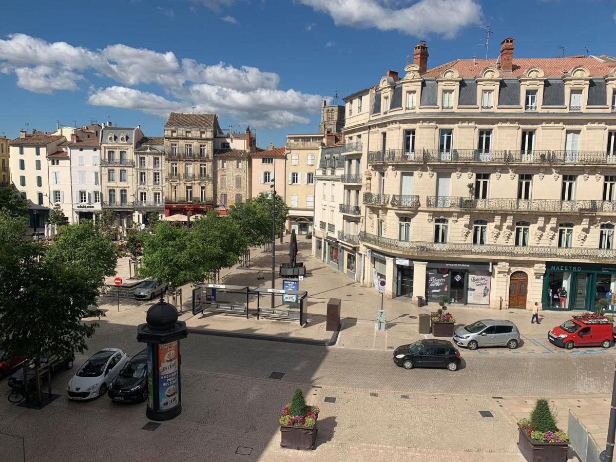 Magnifique Appartement Beziers Centre Historique Avec Parking Exterior photo